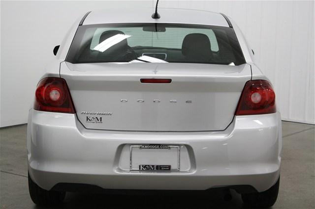 Dodge Avenger W/appearance Pkg Sedan