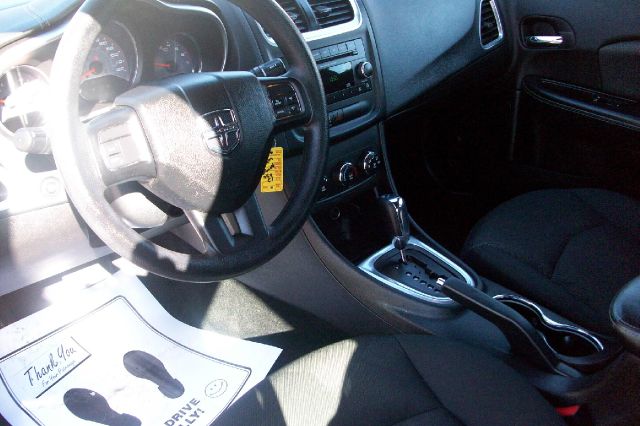 Dodge Avenger 2012 photo 4