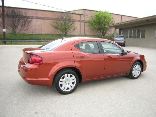 Dodge Avenger 2012 photo 1