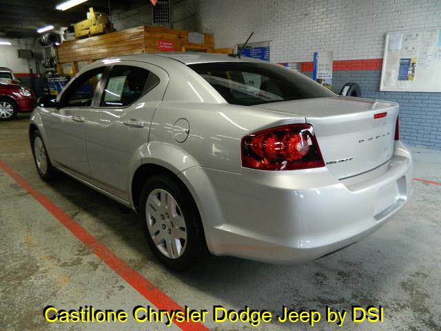 Dodge Avenger 2012 photo 4