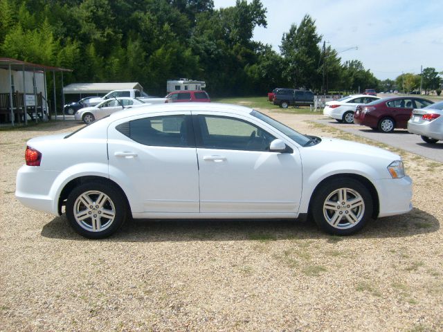 Dodge Avenger 2012 photo 3