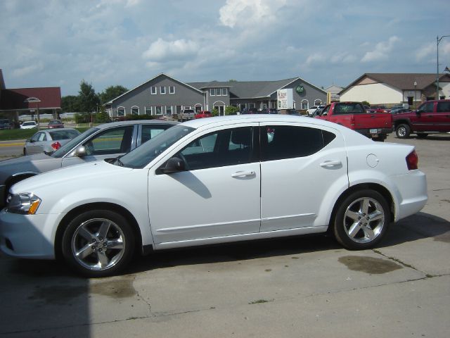 Dodge Avenger 2012 photo 3