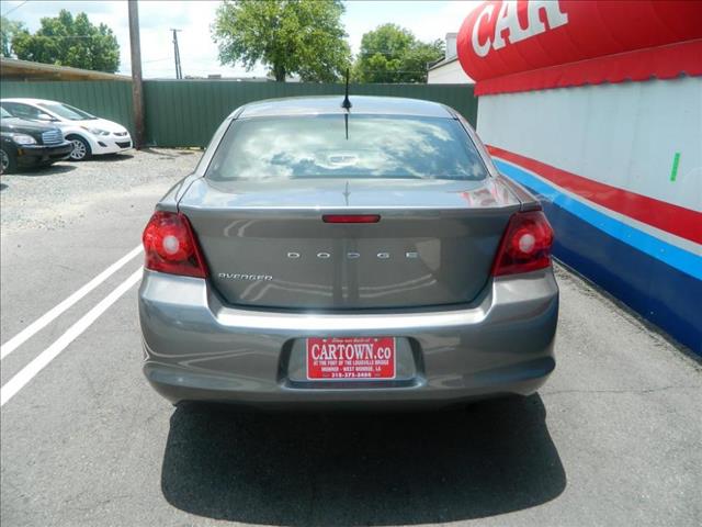Dodge Avenger 2012 photo 3