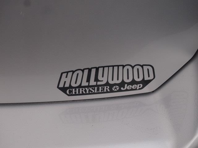 Dodge Avenger SE Sedan