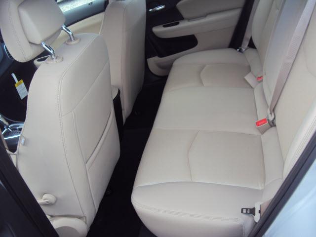 Dodge Avenger 2012 photo 5