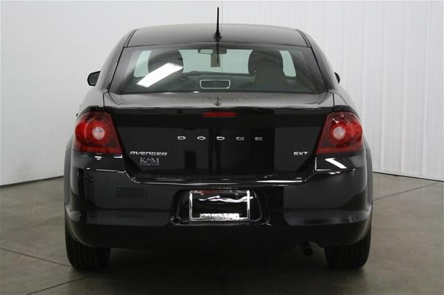 Dodge Avenger 2012 photo 3