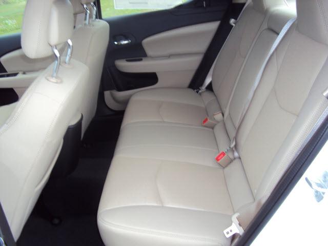 Dodge Avenger 2012 photo 5