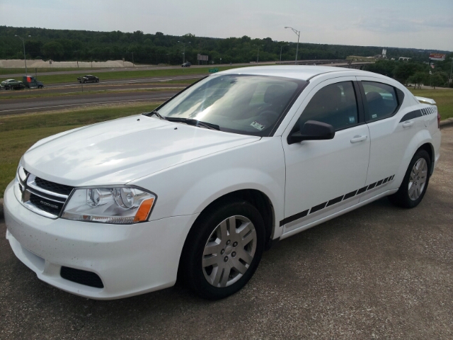 Dodge Avenger 2012 photo 2