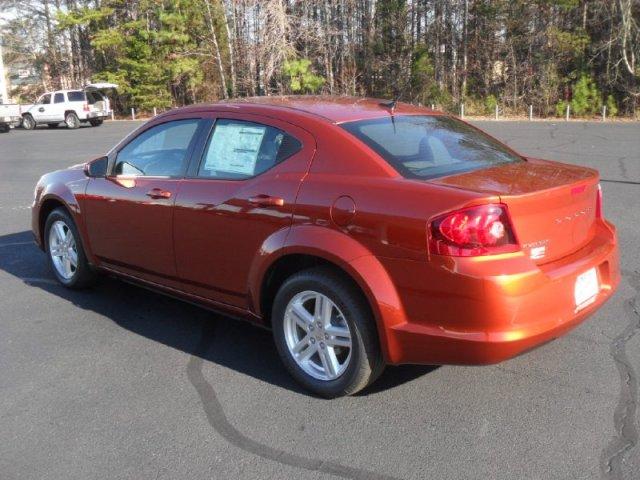 Dodge Avenger 2012 photo 1