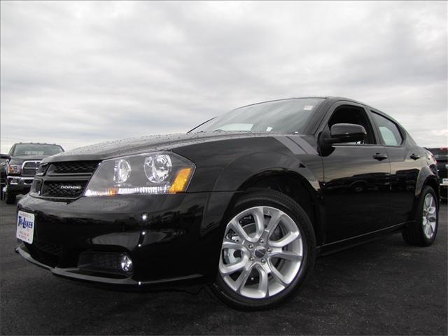Dodge Avenger 9E STN LTHR TRM CPT CHR Sedan