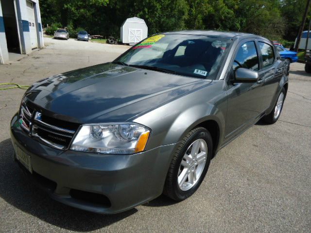 Dodge Avenger 2012 photo 2