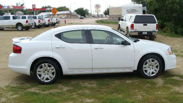 Dodge Avenger 2012 photo 3