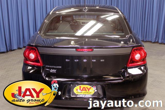 Dodge Avenger 2012 photo 14