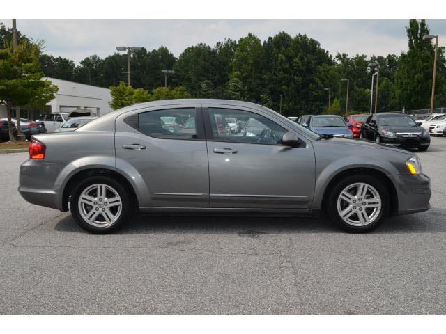 Dodge Avenger 2012 photo 3