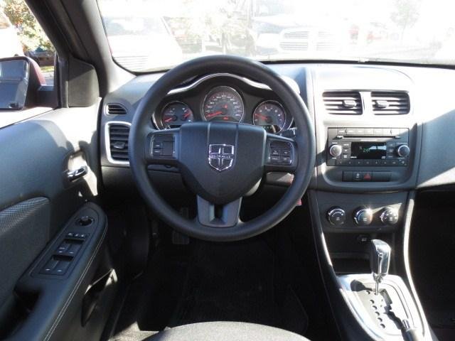 Dodge Avenger 2013 photo 4