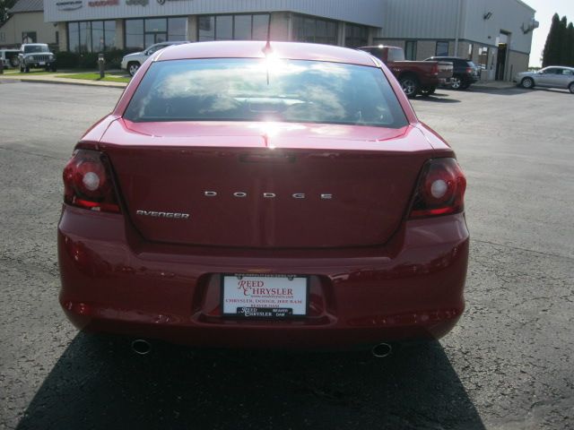 Dodge Avenger 2013 photo 4