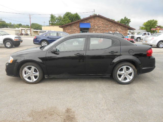 Dodge Avenger 2013 photo 2