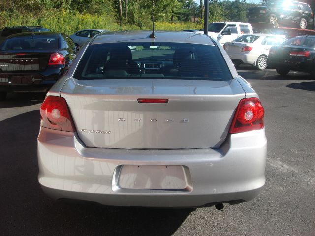 Dodge Avenger 2013 photo 1