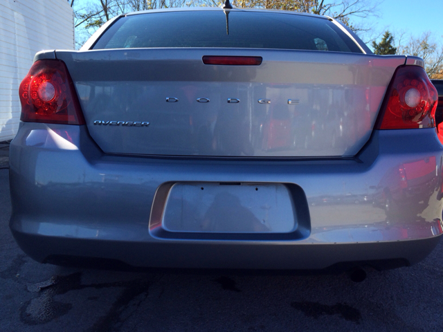 Dodge Avenger 2013 photo 2