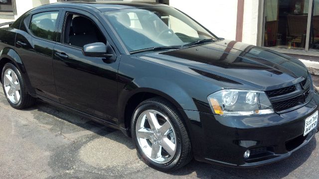 Dodge Avenger 2013 photo 3