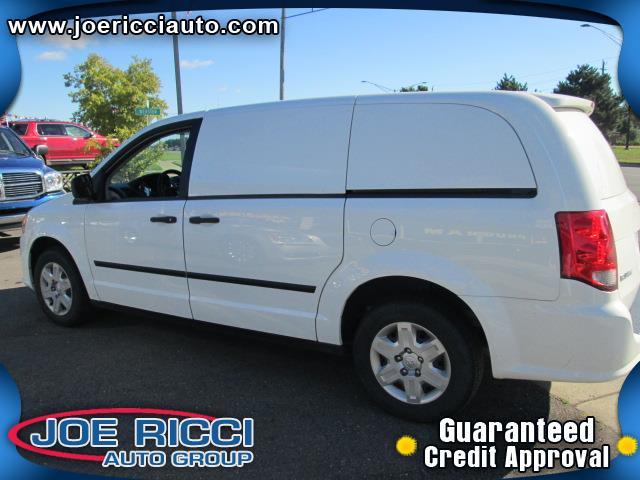 Dodge C-V 2012 photo 1