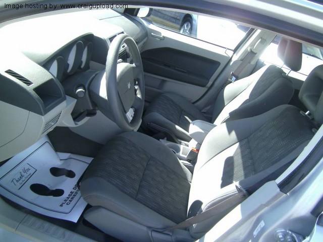 Dodge Caliber 2007 photo 2