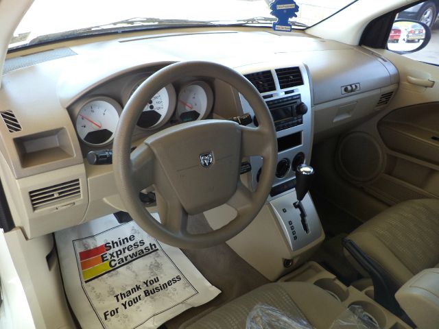 Dodge Caliber SE Hatchback