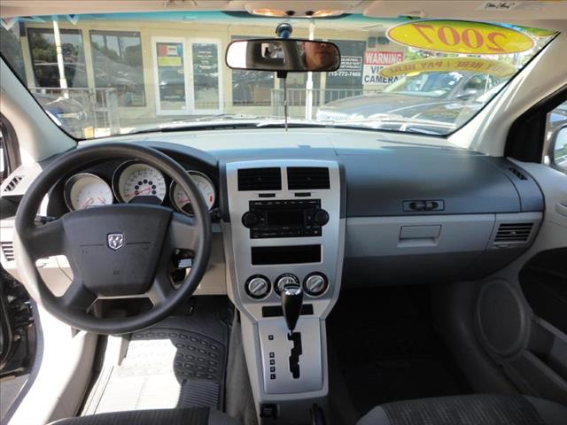 Dodge Caliber 2007 photo 13