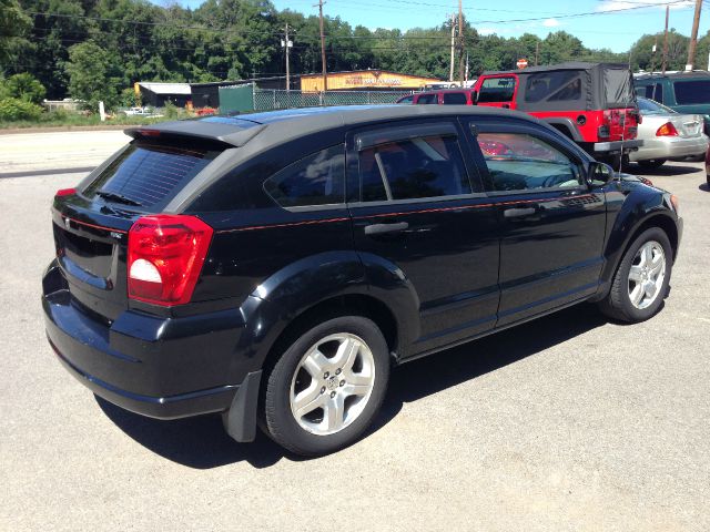 Dodge Caliber 2007 photo 2