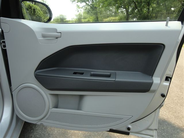 Dodge Caliber 2007 photo 11