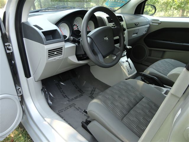 Dodge Caliber 2007 photo 19