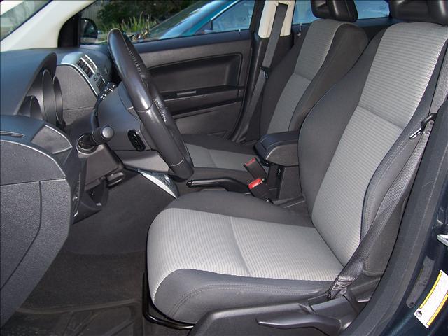 Dodge Caliber 2008 photo 3