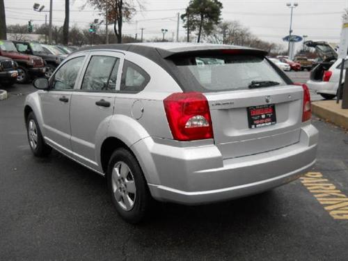 Dodge Caliber 2008 photo 2