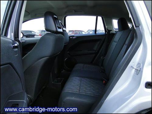 Dodge Caliber 2008 photo 4