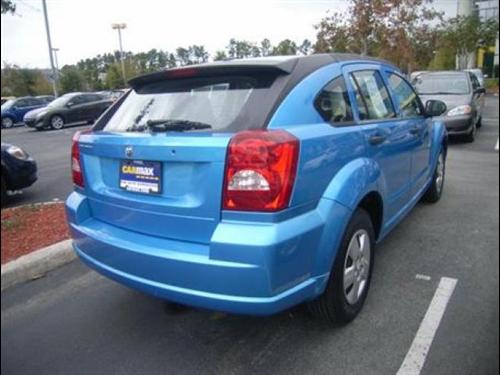 Dodge Caliber 2008 photo 2