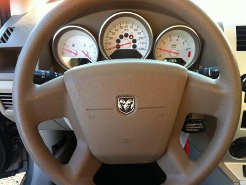 Dodge Caliber 2008 photo 2