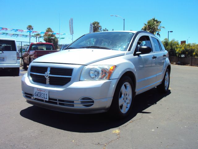 Dodge Caliber 2008 photo 2