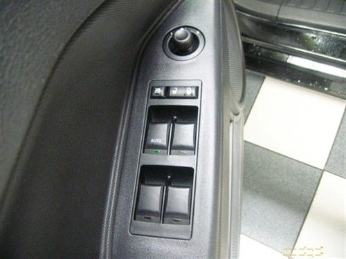 Dodge Caliber 2008 photo 3