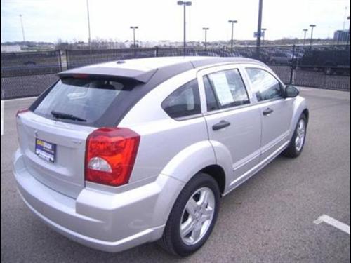 Dodge Caliber 2008 photo 3