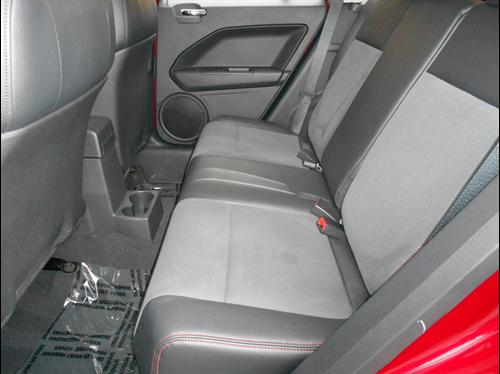 Dodge Caliber 4WD Reg 126.8 4.7L V8 (natl) 4x4 Other