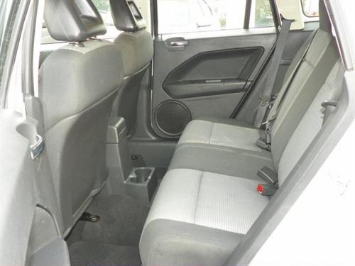 Dodge Caliber 2008 photo 3