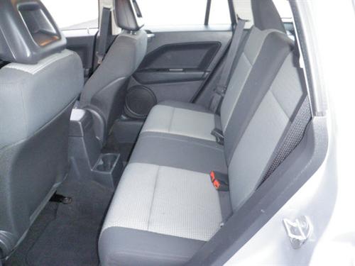 Dodge Caliber 2008 photo 3