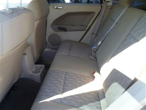 Dodge Caliber 2008 photo 2