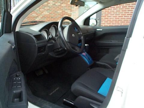 Dodge Caliber 2008 photo 2