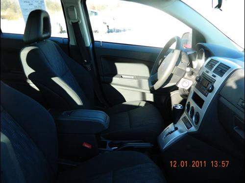 Dodge Caliber 2008 photo 2