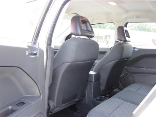 Dodge Caliber 2008 photo 1