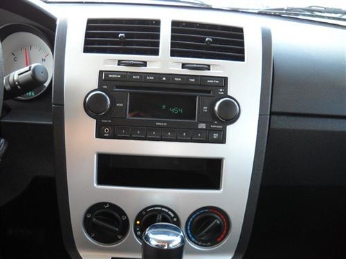 Dodge Caliber 2008 photo 2