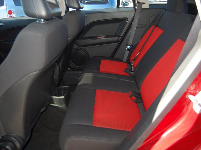 Dodge Caliber 2009 photo 3