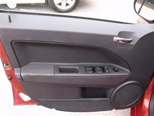 Dodge Caliber 2009 photo 3