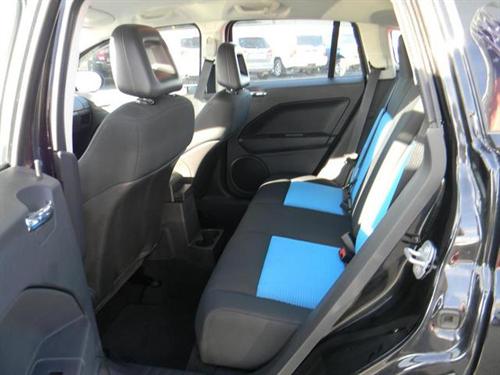 Dodge Caliber 2009 photo 3